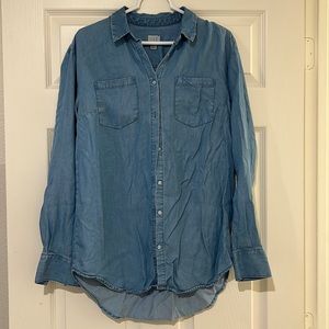 A new day button down size M